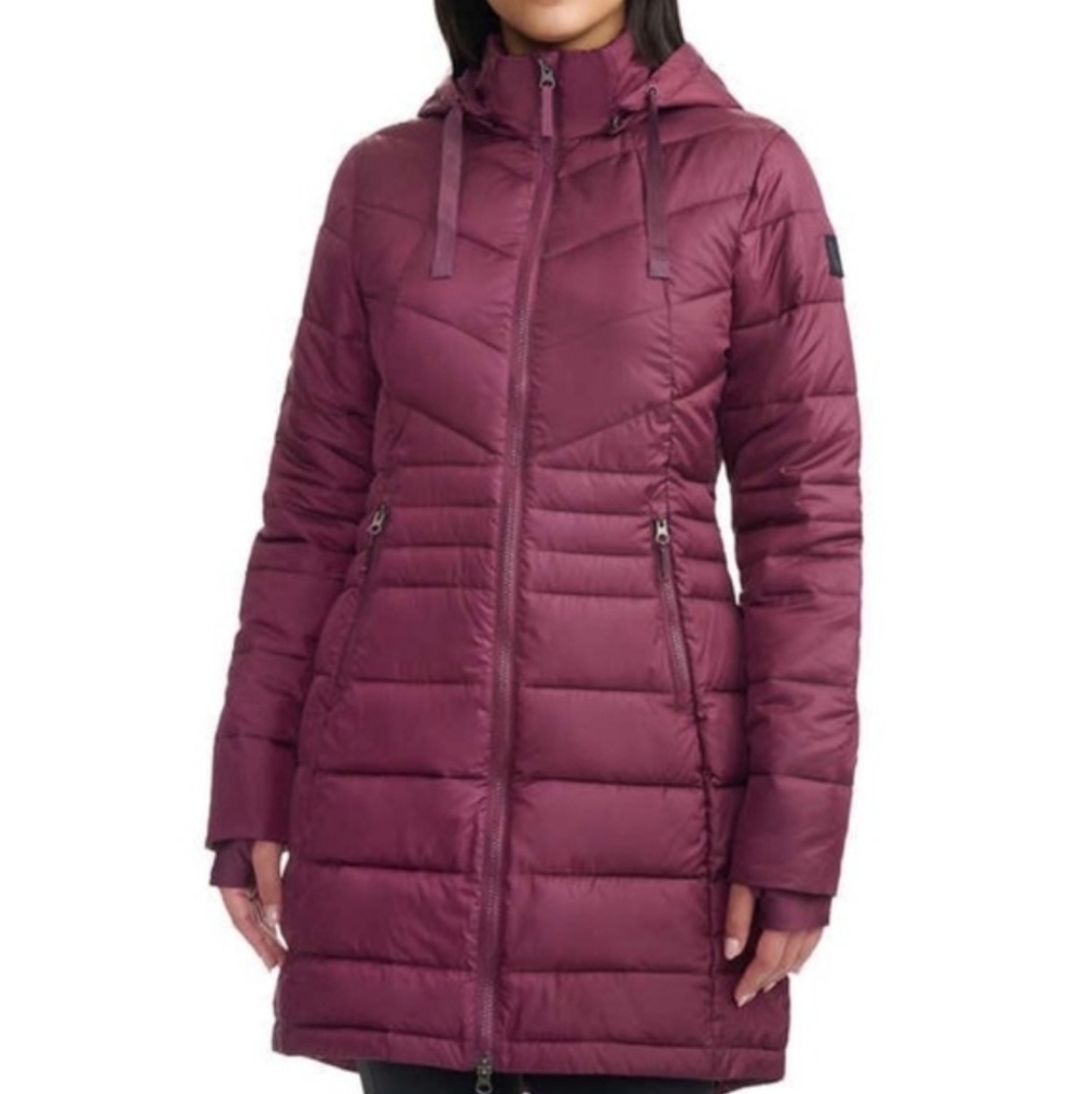 M • Lole • Packable Hooded Puffer Jacket - Burgundy